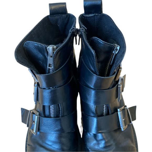 ASOS black buckle moto ankle boots - Picture 7 of 8